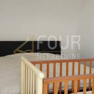 Opatija, Ičići, 85.60m2, 2s+db, terasa, pogled na more