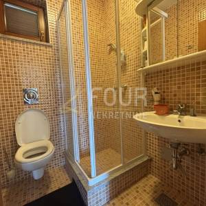 Opatija, Ičići, 92.18m2, dvoetažni stan, garaža