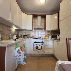 Opatija, Ičići, 92.18m2, dvoetažni stan, garaža
