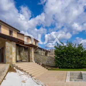 OPATIJA, IČIĆI, ANIČIĆI - ville 500m2 započeta gradnja (2 kom) s bazenom i panoramskim pogledom na more + okolić 2500m2