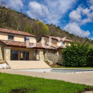 OPATIJA, IČIĆI, ANIČIĆI - ville 500m2 započeta gradnja (2 kom) s bazenom i panoramskim pogledom na more + okolić 2500m2