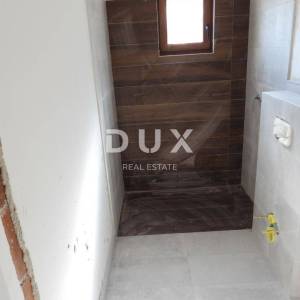 OPATIJA, IČIĆI, ANIČIĆI - ville 500m2 započeta gradnja (2 kom) s bazenom i panoramskim pogledom na more + okolić 2500m2