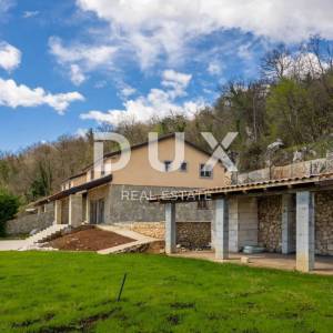 OPATIJA, IČIĆI, ANIČIĆI - ville 500m2 započeta gradnja (2 kom) s bazenom i panoramskim pogledom na more + okolić 2500m2