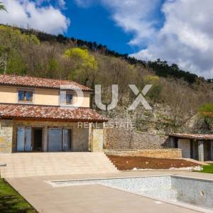 OPATIJA, IČIĆI, ANIČIĆI - ville 500m2 započeta gradnja (2 kom) s bazenom i panoramskim pogledom na more + okolić 2500m2