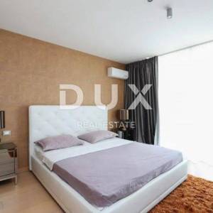 OPATIJA, IČIĆI - ekskluzivna vila 750m2 s 2 bazena i panoramskim pogledom na more + uređena okućnica 2375m2