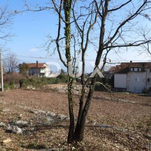 OPATIJA, IČIĆI - građevinsko zemljište 2800m2 S LOKACIJSKOM DOZVOLOM!! I s pogledom na more za stambenu zgradu–stanove /apartma...