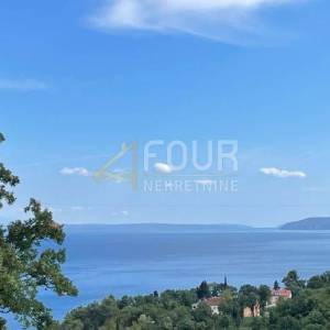 Opatija, Ičići, građevinsko zemljište 649m2, pogled na more