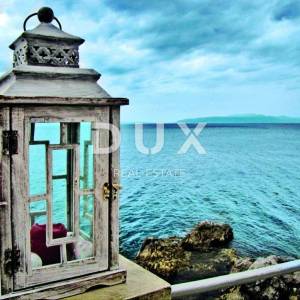 OPATIJA, IČIĆI - Luksuzan stan s vlastitom plažom, za dugoročni najam