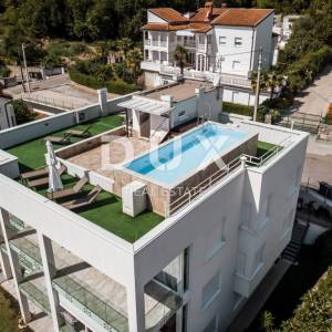 OPATIJA, IČIĆI – moderan stan s krovnim bazenom u novogradnji s pogledom na more
