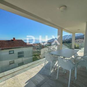 OPATIJA, IČIĆI - penthouse od 165m2 s panoramskim pogledom na more, bazen