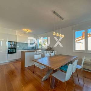 OPATIJA, IČIĆI - penthouse od 165m2 s panoramskim pogledom na more, bazen