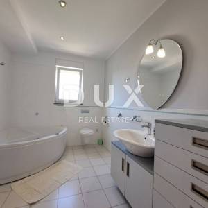 OPATIJA, IČIĆI - penthouse s panoramskim pogledom i okućnicom