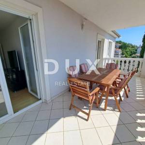 OPATIJA, IČIĆI - penthouse s panoramskim pogledom i okućnicom