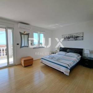 OPATIJA, IČIĆI - penthouse s panoramskim pogledom i okućnicom