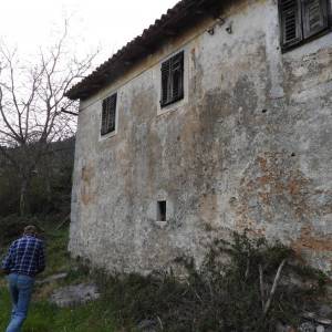 OPATIJA, IČIĆI, POLJANE- 2 starine 300m2 + građevinsko zemljište 2187m2 (+ 3475m2 negrađevinsko)  s panoramskim pogledom na mor...