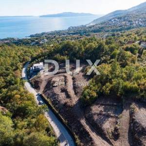 OPATIJA, IČIĆI, POLJANE - građevinsko zemljište 11142m2 s pogledom na more i građevinskom dozvolom za apartmane / obiteljsku ku...