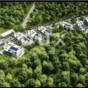 OPATIJA, IČIĆI, POLJANE - građevinsko zemljište 11142m2 s pogledom na more i građevinskom dozvolom za apartmane / obiteljsku ku...