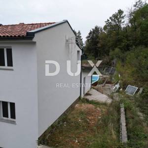 OPATIJA, IČIĆI, POLJANE- kuće u nizu 590m2, 5 kom s pogledom na more  i 2 bazena + okoliš 700m2
