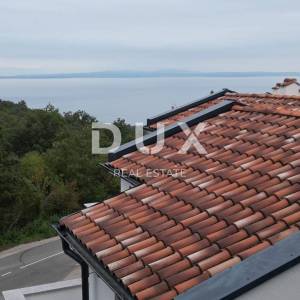 OPATIJA, IČIĆI, POLJANE- kuće u nizu 590m2, 5 kom s pogledom na more  i 2 bazena + okoliš 700m2