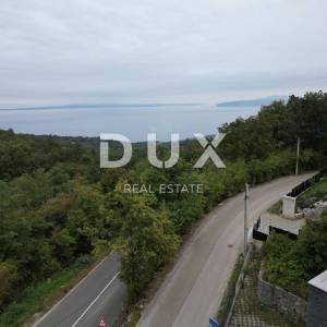 OPATIJA, IČIĆI, POLJANE- kuće u nizu 590m2, 5 kom s pogledom na more  i 2 bazena + okoliš 700m2