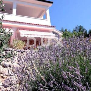 OPATIJA, IČIĆI, POLJANE - kuća/villa 380m2 sa pogledom na more i bazenom + okoliš 1500m2