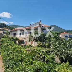 OPATIJA, IČIĆI, POLJANE- stara kuća 85m2 s pogledom na more + okoliš 1333m2 