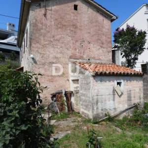 OPATIJA, IČIĆI, POLJANE- stara kuća 85m2 s pogledom na more + okoliš 1333m2 