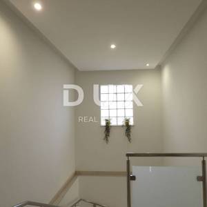 OPATIJA, IČIĆI, POLJANE- villa 500m2 s pogledom na more i bazenom + okoliš  1600m2