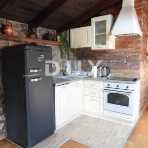 OPATIJA, IČIĆI, POLJANE- villa 500m2 s pogledom na more i bazenom + okoliš  1600m2