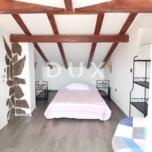 OPATIJA, IČIĆI, POLJANE- villa 500m2 s pogledom na more i bazenom + okoliš  1600m2