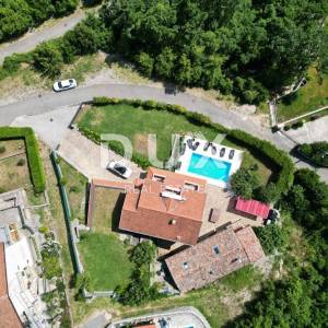 OPATIJA, IČIĆI, POLJANE- villa 500m2 s pogledom na more i bazenom + okoliš  1600m2