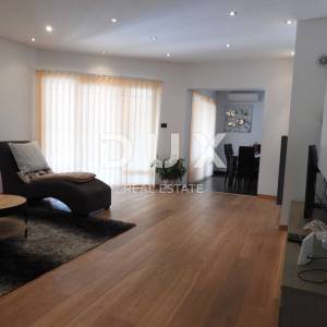 OPATIJA, IČIĆI, POLJANE- villa 500m2 s pogledom na more i bazenom + okoliš  1600m2