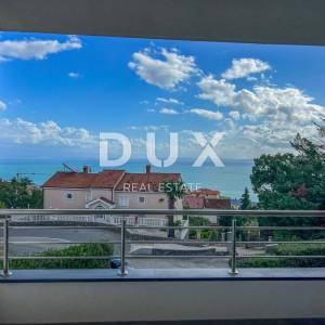OPATIJA, IČIĆI - stan 124m2 s garažom blizu plaže, terasa, pogled na more, blizina Opatije
