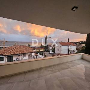 OPATIJA, IČIĆI - stan 150m2 s panoramskim pogledom na more, potpuno namješten za najam