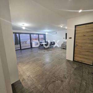 OPATIJA, IČIĆI - stan 150m2 s panoramskim pogledom na more, potpuno namješten za najam