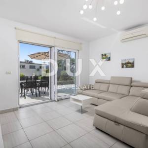 OPATIJA, IČIĆI - stan 70m2 s terasom, pogledom na more, okućnicom i zajedničkim bazenom