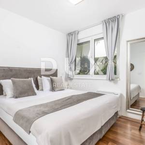 OPATIJA, IČIĆI - stan u novogradnji za najam, vrt, bazen, privatni parking, pogled na more