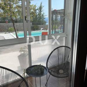 OPATIJA, IČIĆI - stan u prizemlju za najam, bazen, pogled na more