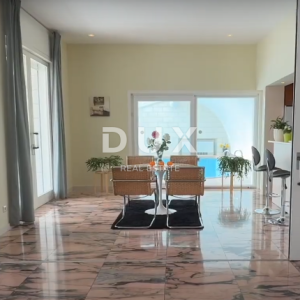 OPATIJA, IČIĆI - unikatna villa s panoramskim pogledom na more! PRILIKA!