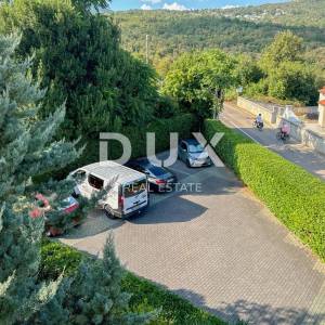 OPATIJA, IČIĆI – veći stan u privatnoj kući s vrhunskim pogledom na more, terasa, blizina mora