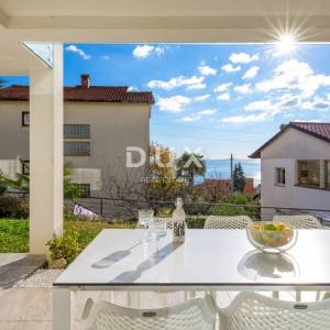 OPATIJA, IČIĆI – zimski najam – moderan apartman s vrtom, terasom i bazenom