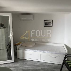 Opatija, Ika, 1s+db, terasa, okućnica, pogled na more