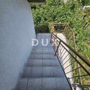 OPATIJA, IKA- 2 stana 143m2 (80m2 + 63m2) prizemlje i 2.kat s pogledom na more + okoliš 250m2