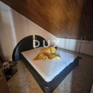 OPATIJA, IKA- 2 stana 143m2 (80m2 + 63m2) prizemlje i 2.kat s pogledom na more + okoliš 250m2