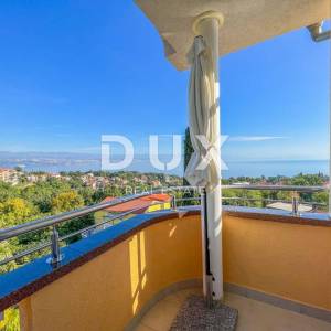 OPATIJA, IKA - dvoetažni stan s panoramskim pogledom na more na mirnoj lokaciji