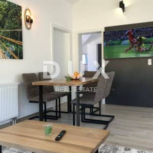 OPATIJA, IKA, LOVRAN - kuća / villa 500m2 s 8 apartmna i s pogledom na more i bazenom + okoliš 900m2