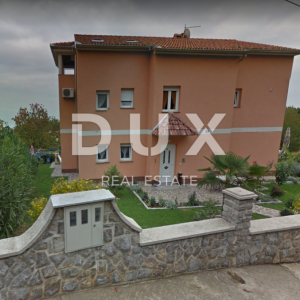 OPATIJA, IKA, LOVRAN - kuća / villa 500m2 s 8 apartmna i s pogledom na more i bazenom + okoliš 900m2