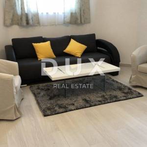 OPATIJA, IKA, LOVRAN - kuća / villa 500m2 s 8 apartmna i s pogledom na more i bazenom + okoliš 900m2