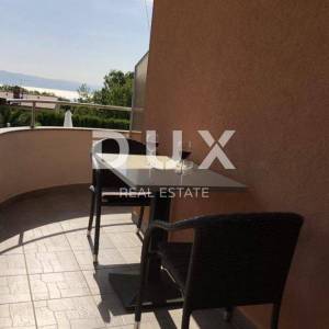 OPATIJA, IKA, LOVRAN - kuća / villa 500m2 s 8 apartmna i s pogledom na more i bazenom + okoliš 900m2