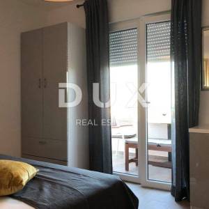 OPATIJA, IKA, LOVRAN - kuća / villa 500m2 s 8 apartmna i s pogledom na more i bazenom + okoliš 900m2